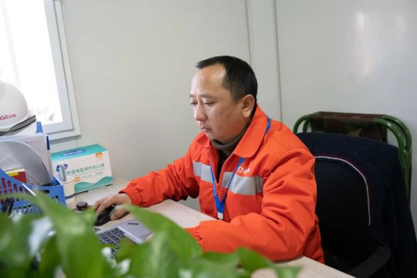 “磷”跑先鋒 | 李勝軍：以結(jié)果為導(dǎo)向，出色完成每一項(xiàng)任務(wù)